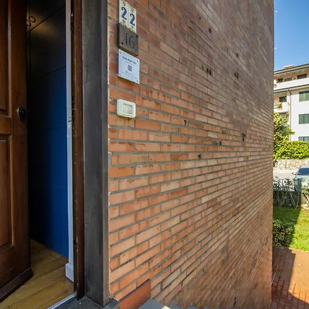 Casa Degli Ulivi - Mytouristhome 公寓 *
